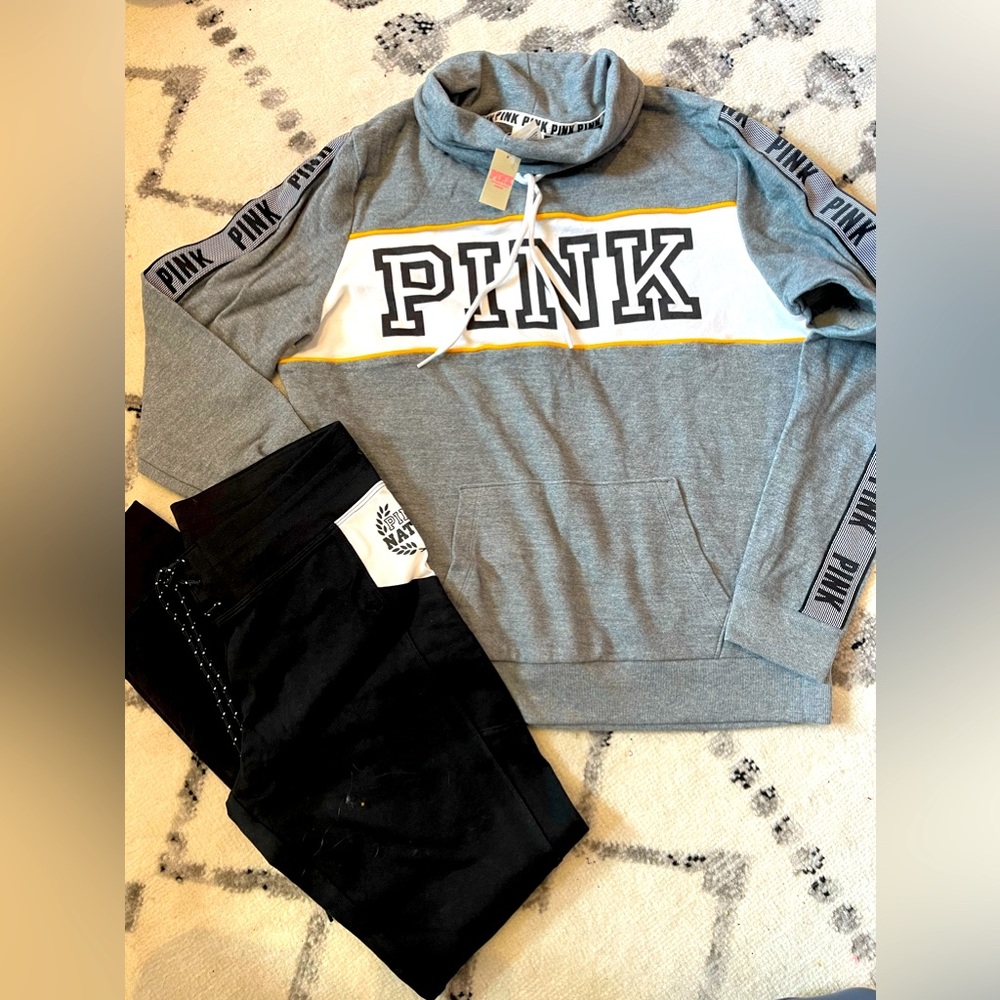 Vs pink sweater and legging size medium